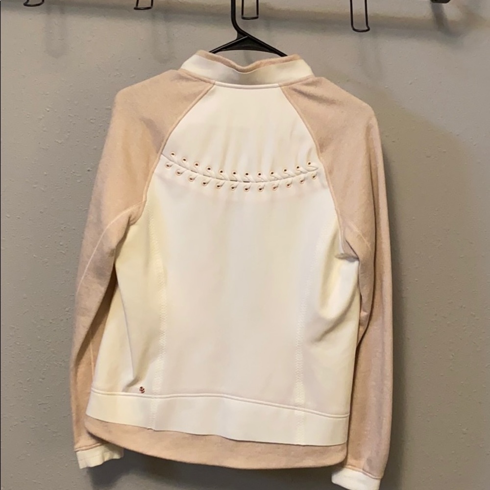 Zip up - Picture 2 of 2